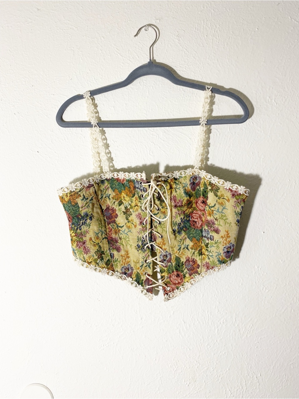 Romwe Floral Lace Up Corset Crop Top with Crotchet Detail Medium